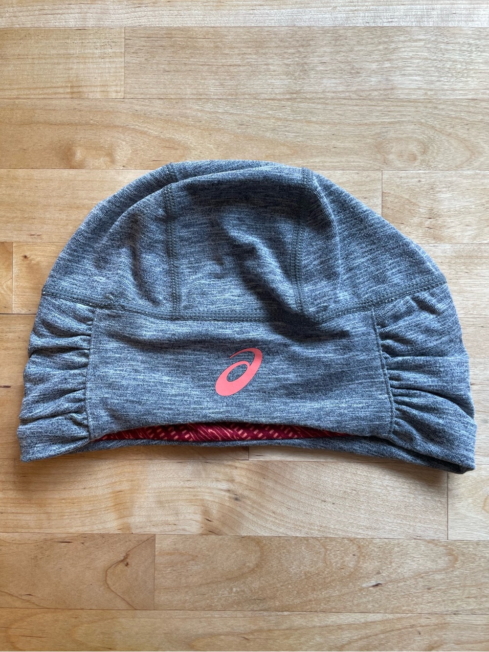 Asics Grey Ruched Winter Running Beanie with Ponytail Opening - One Size